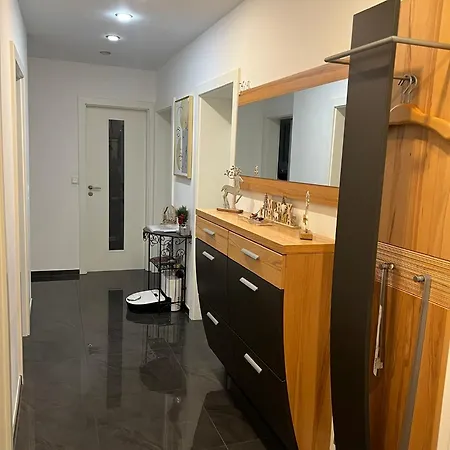 Gemuetliche Familienwohnung In Der Altstadt Апартаменты