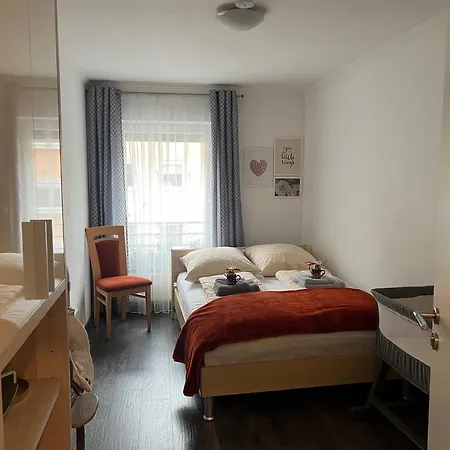 Apartamento Gemütliche Familienwohnung In Der Altstadt Núremberg